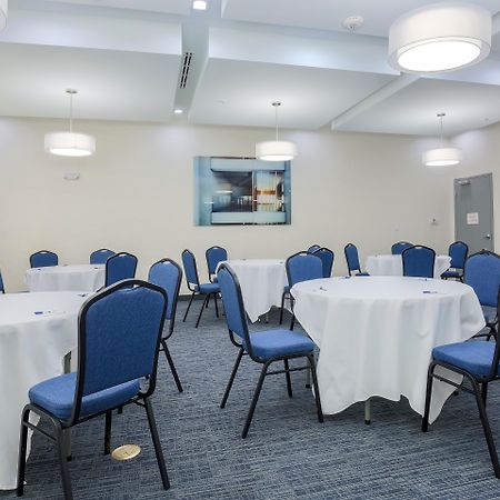 Holiday Inn Express & Suites Houston - Hobby Airport Area By Ihg Eksteriør bilde