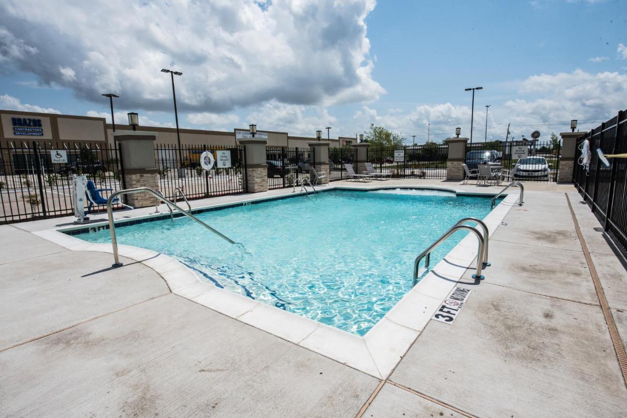 Holiday Inn Express & Suites Houston - Hobby Airport Area By Ihg Eksteriør bilde